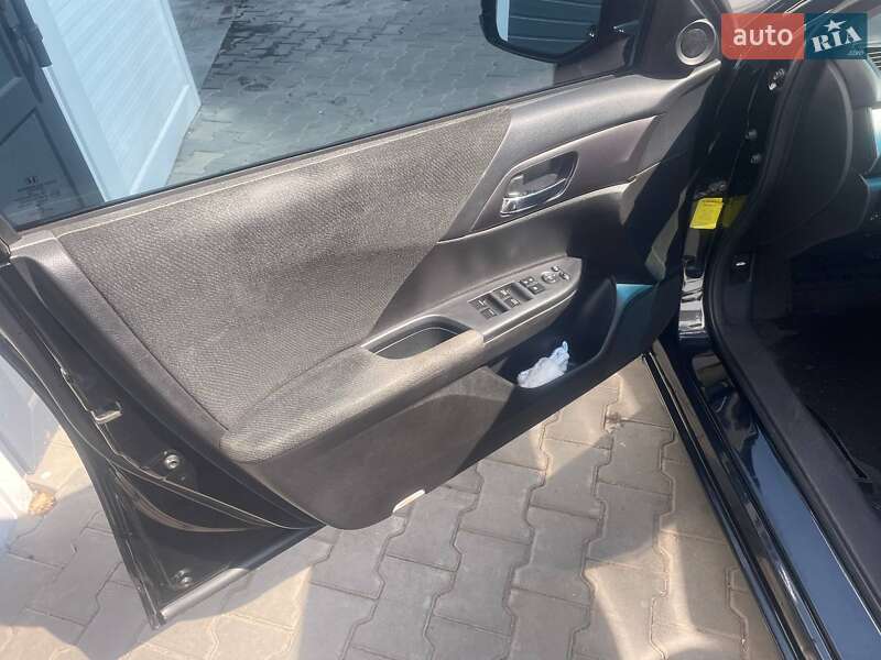 Седан Honda Accord 2013 в Одессе