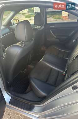 Седан Honda Accord 2004 в  фото 2 Седан Honda Accord 2004 в
