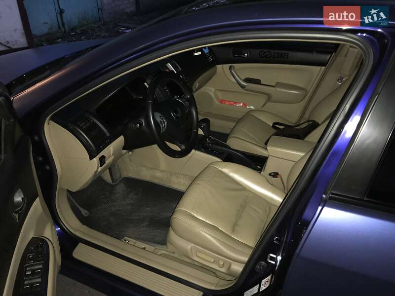 Седан Honda Accord 2005 в Першотравенську