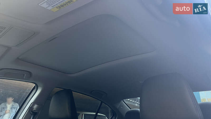 Седан Honda Accord 2015 в Києві