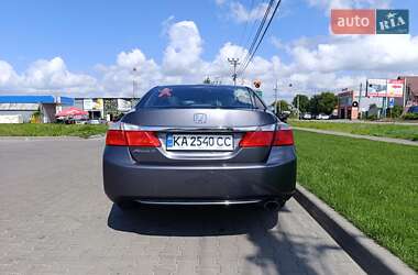 Седан Honda Accord 2014 в 