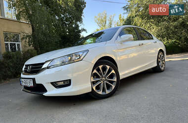 Седан Honda Accord 2013 в Одессе