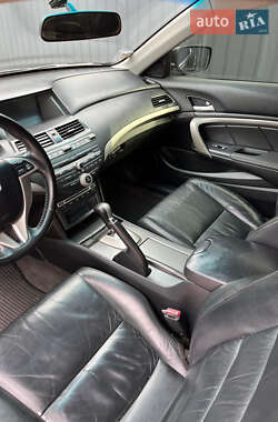 Купе Honda Accord 2012 в 