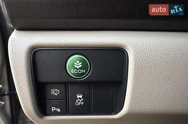 Седан Honda Accord 2013 в 