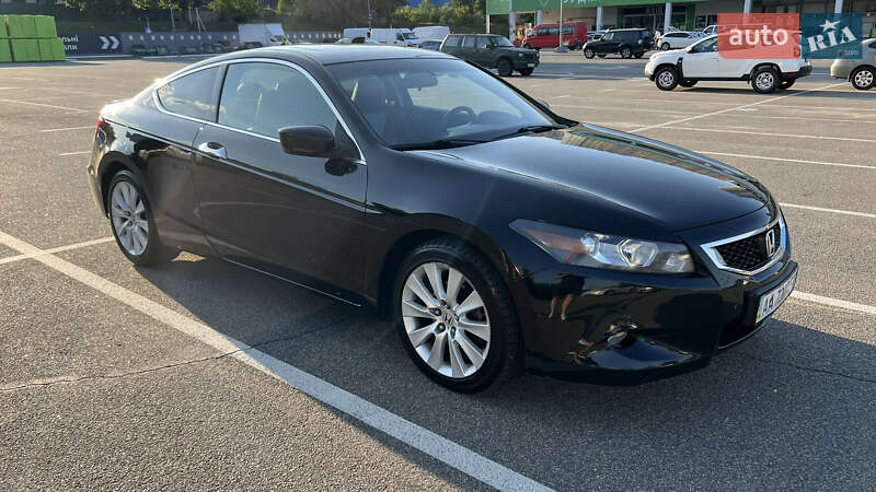 Купе Honda Accord 2008 в Киеве