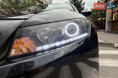 Купе Honda Accord 2008 в 