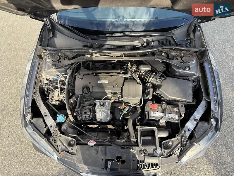 Купе Honda Accord 2016 в Києві