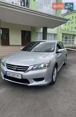 Седан Honda Accord 2013 в Тульчині