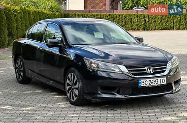 Седан Honda Accord 2014 в Львове