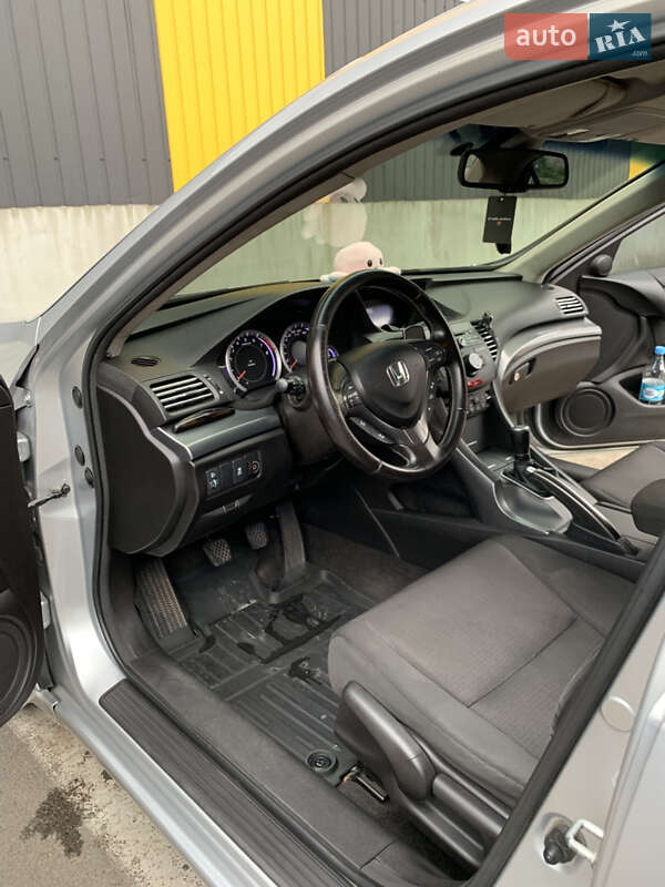 Седан Honda Accord 2012 в Ніжині