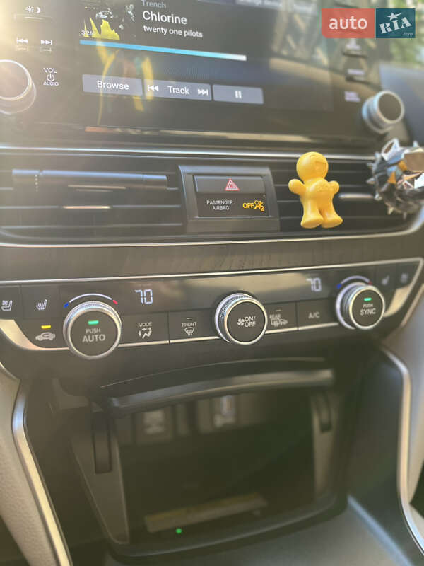 Седан Honda Accord 2018 в Днепре