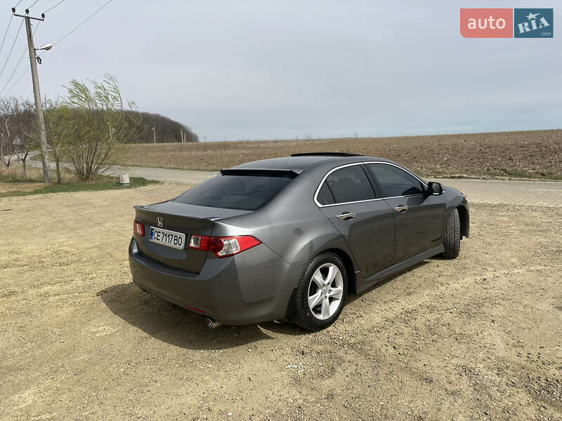 Седан Honda Accord 2008 в Чернівцях