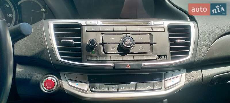 Седан Honda Accord 2015 в Виннице