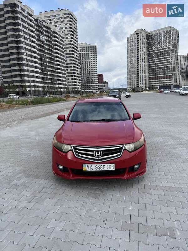 Седан Honda Accord 2008 в Киеве