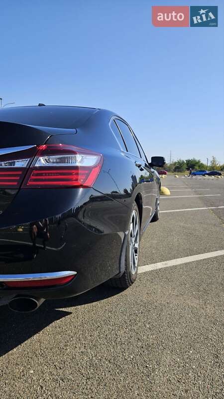 Седан Honda Accord 2017 в Києві