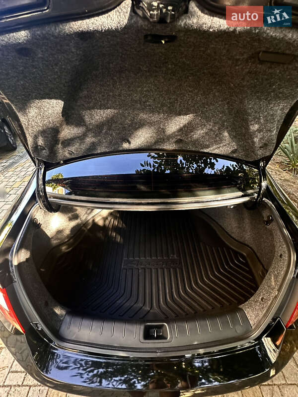 Купе Honda Accord 2013 в Умані