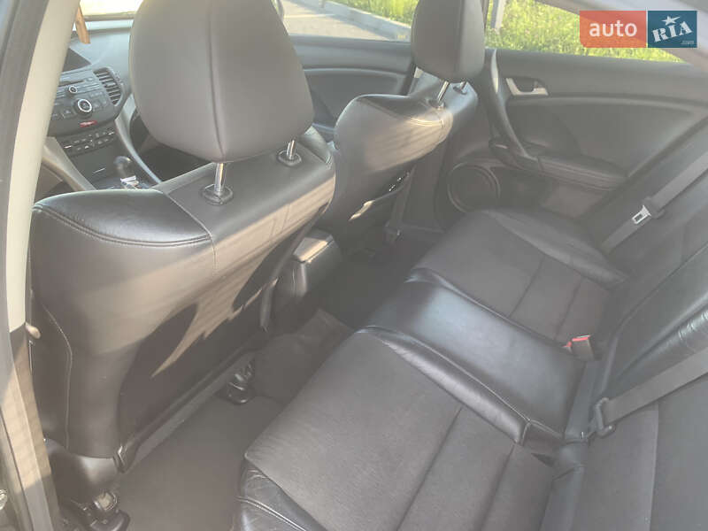 Седан Honda Accord 2008 в Львове