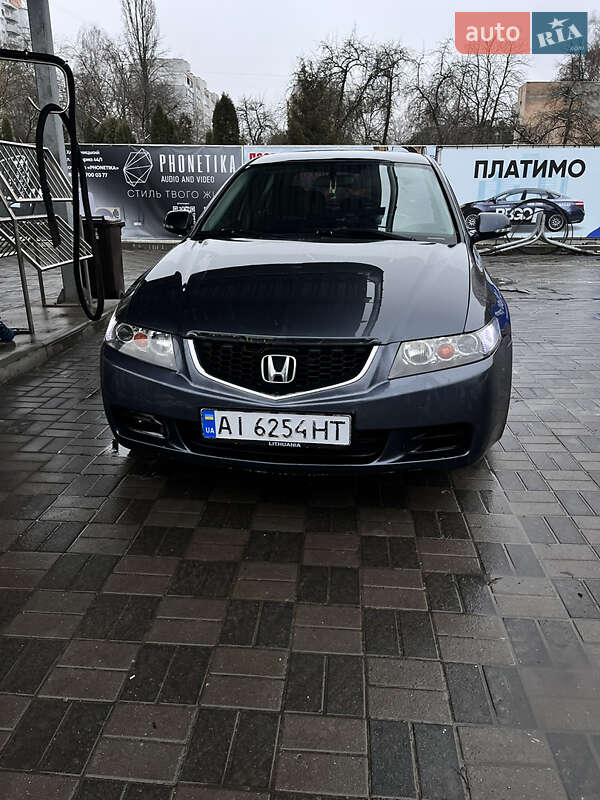 Седан Honda Accord 2004 в Хмельницькому