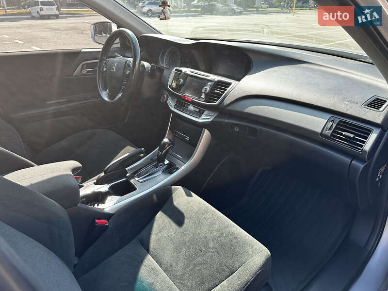 Седан Honda Accord 2013 в Броварах