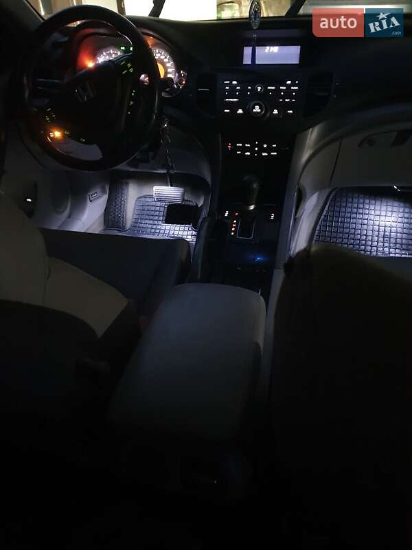 Седан Honda Accord 2008 в Виннице