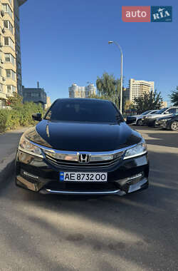 Седан Honda Accord 2017 в 