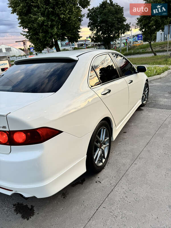 Седан Honda Accord 2007 в Чернигове