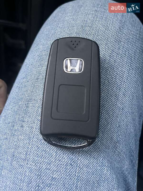 Седан Honda Accord 2005 в Василькові