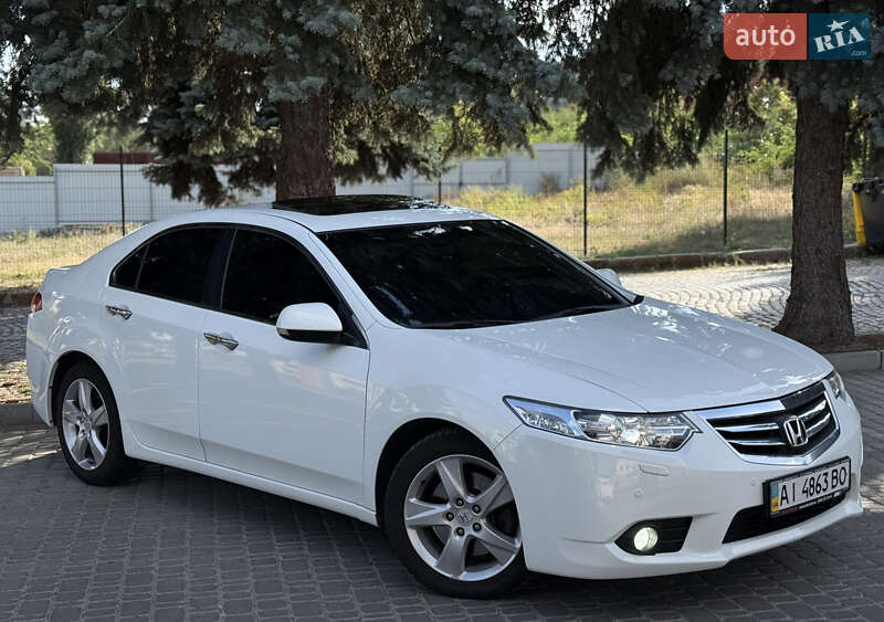 Седан Honda Accord 2012 в Кропивницком