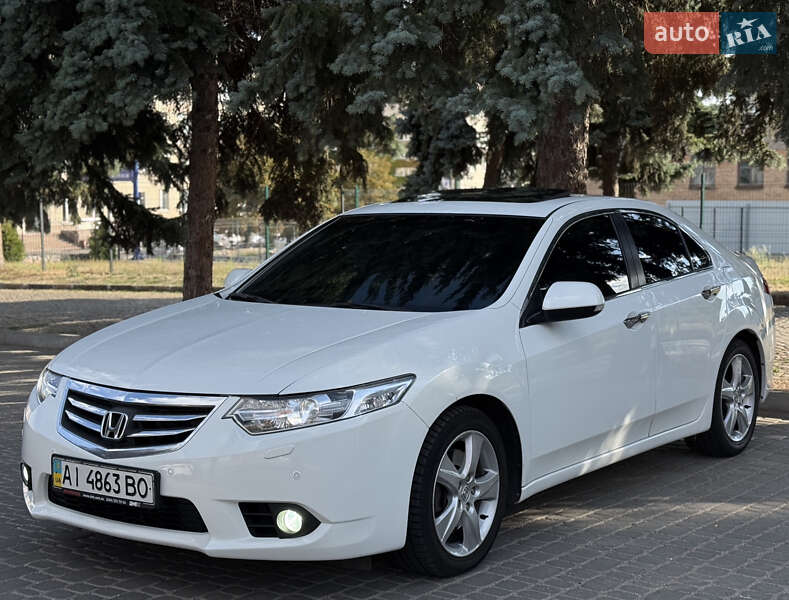 Седан Honda Accord 2012 в Кропивницком