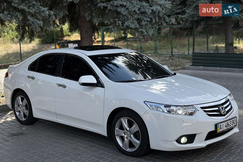 Седан Honda Accord 2012 в Кропивницком