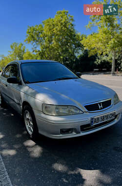 Седан Honda Accord 2000 в Одессе