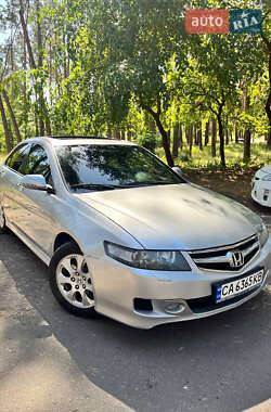 Седан Honda Accord 2006 в Черкасах