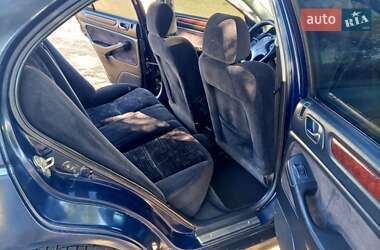 Седан Honda Accord 1998 в 