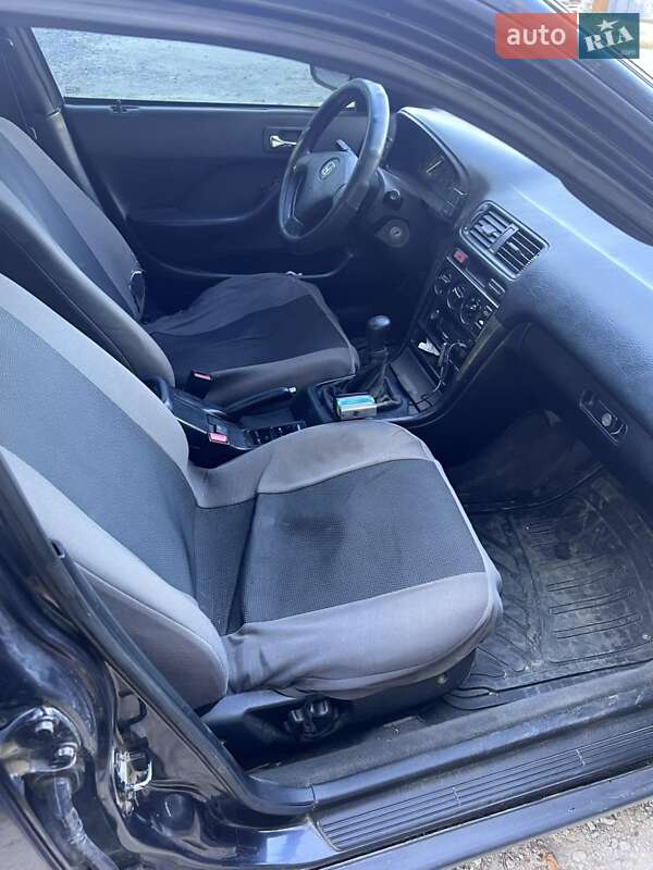 Седан Honda Accord 1994 в Дунаївцях