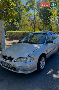 Седан Honda Accord 2000 в Одессе