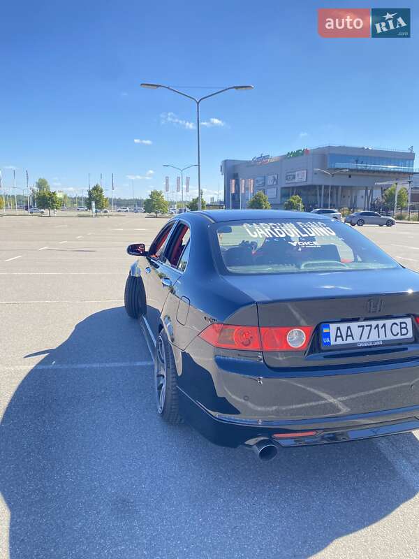 Седан Honda Accord 2006 в Киеве