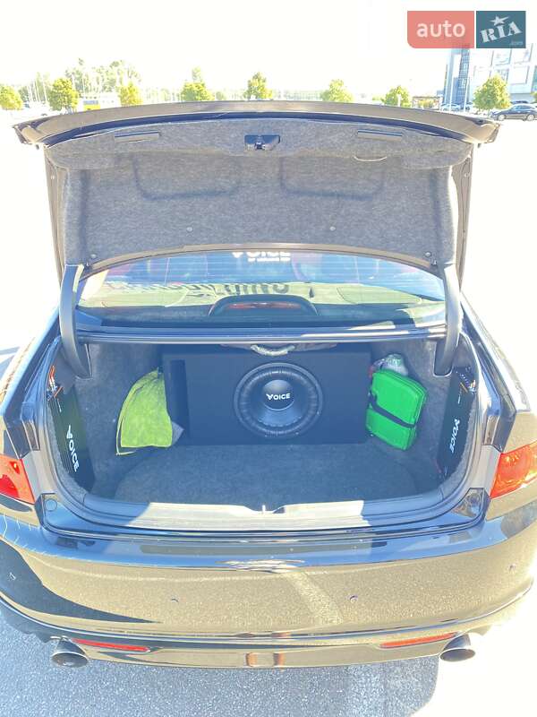 Седан Honda Accord 2006 в Киеве