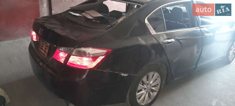 Седан Honda Accord 2014 в Киеве фото 3 Седан Honda Accord 2014 в Киеве