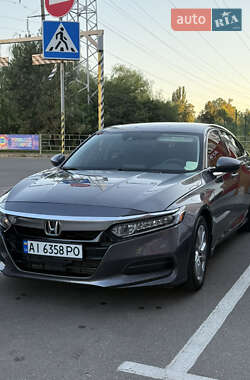 Седан Honda Accord 2019 в Киеве