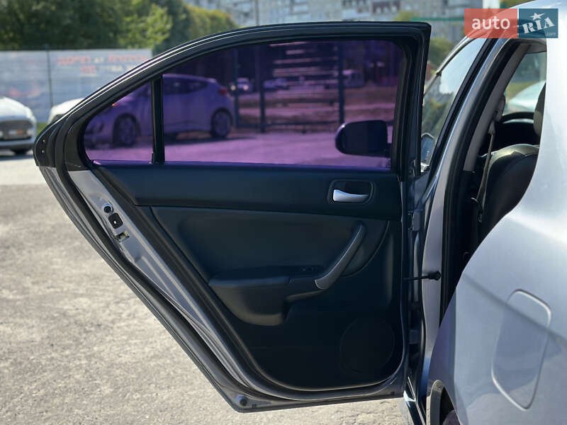 Седан Honda Accord 2006 в Шептицькому