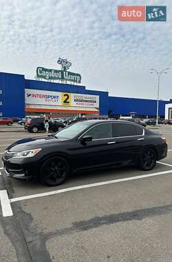 Седан Honda Accord 2016 в 