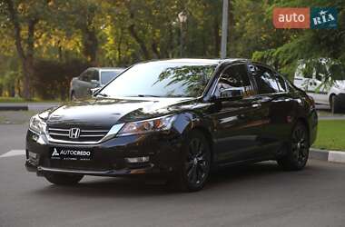 Седан Honda Accord 2015 в Харкові