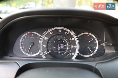 Седан Honda Accord 2015 в 