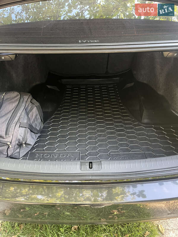 Седан Honda Accord 2011 в Білій Церкві