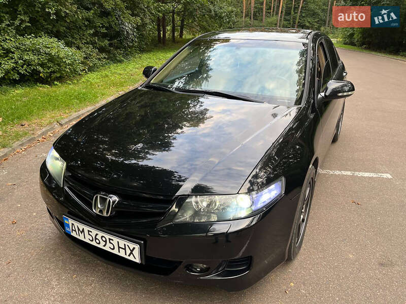 Седан Honda Accord 2006 в Житомире