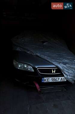 Седан Honda Accord 2000 в 