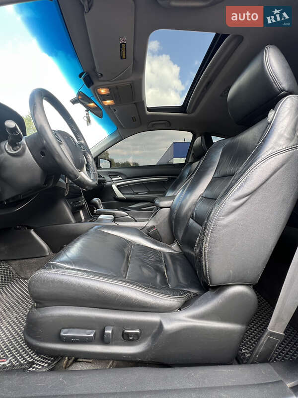 Купе Honda Accord 2008 в Сумах