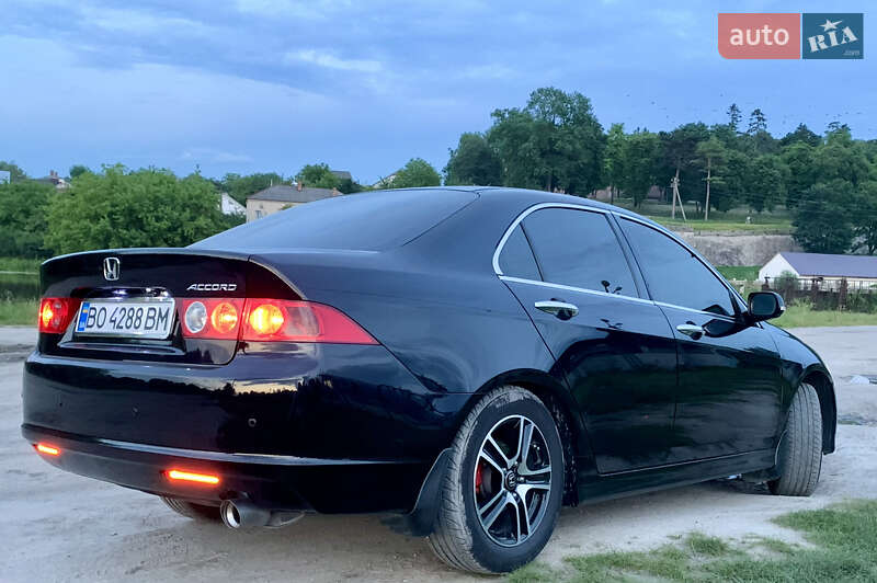 Седан Honda Accord 2006 в Збаражі