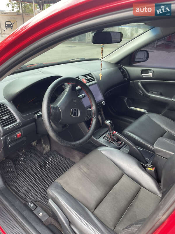 Седан Honda Accord 2004 в Львове
