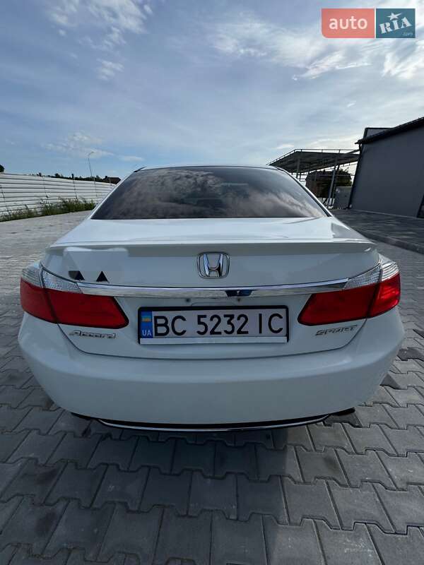 Седан Honda Accord 2015 в Бродах фото 9 Седан Honda Accord 2015 в Бродах